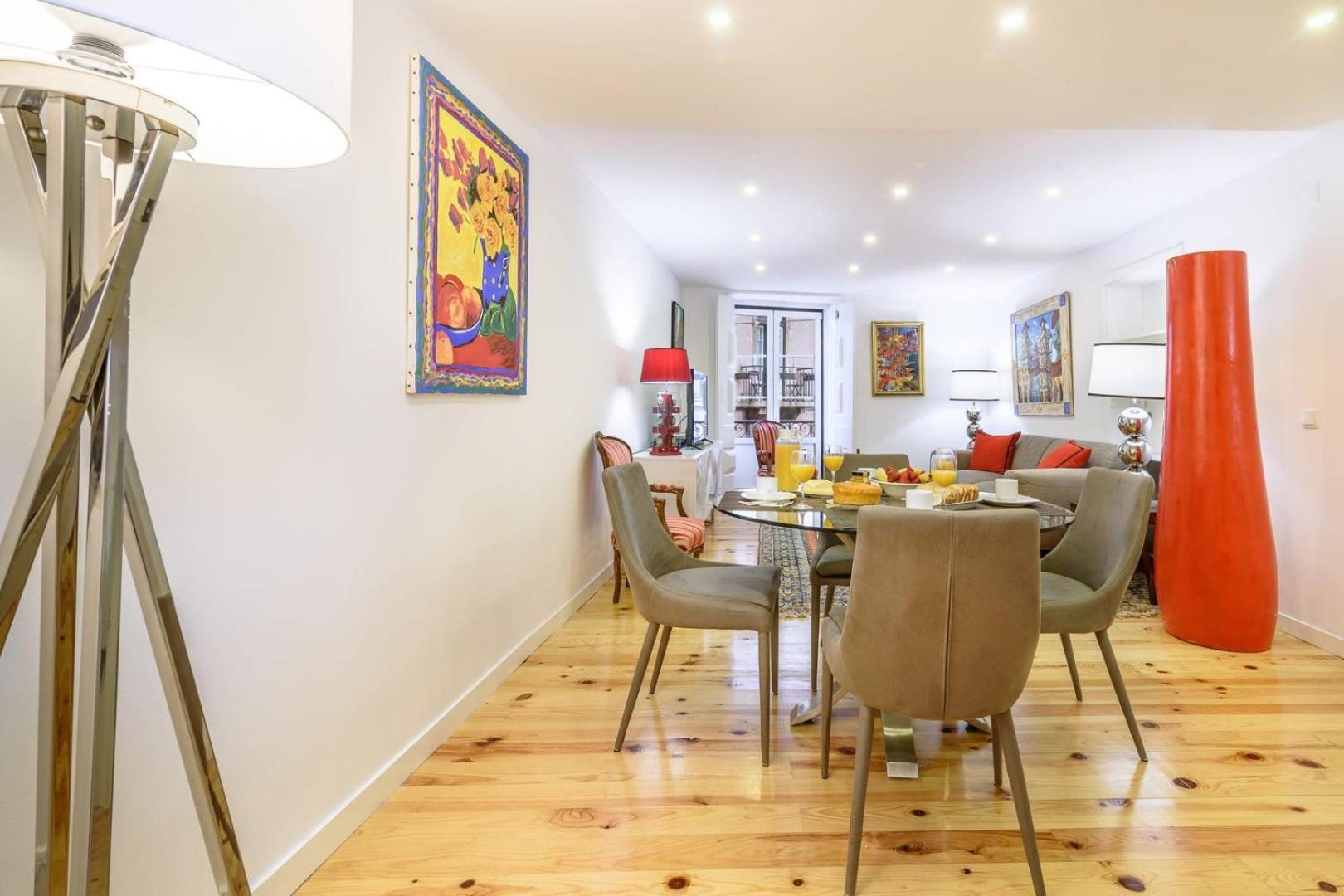 Guestready - Exclusive Apartment At Sao Bento Lisbon Bagian luar foto